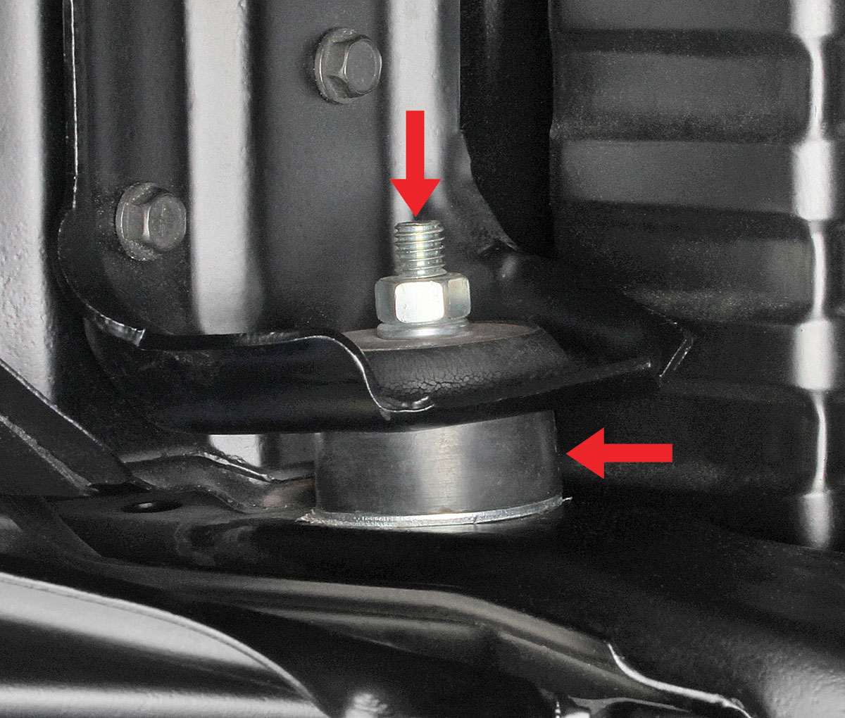 RADIATOR SUPPORT BUSHINGS W/HARDWARE SET